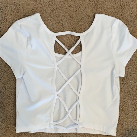 Crop top - Picture 1 of 2